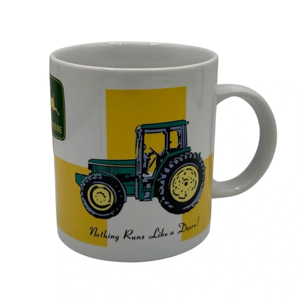 JOHN DEERE “NOTHING RUNS LIKE A DEERE” TRACTOR MUG BY GIBSON